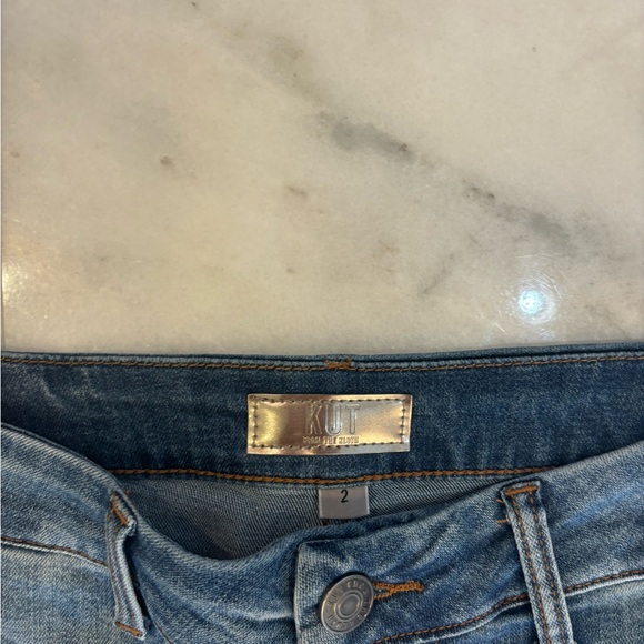 Kut from the Kloth High-Waisted Meg Wide Leg Jeans - Picture 2 of 2